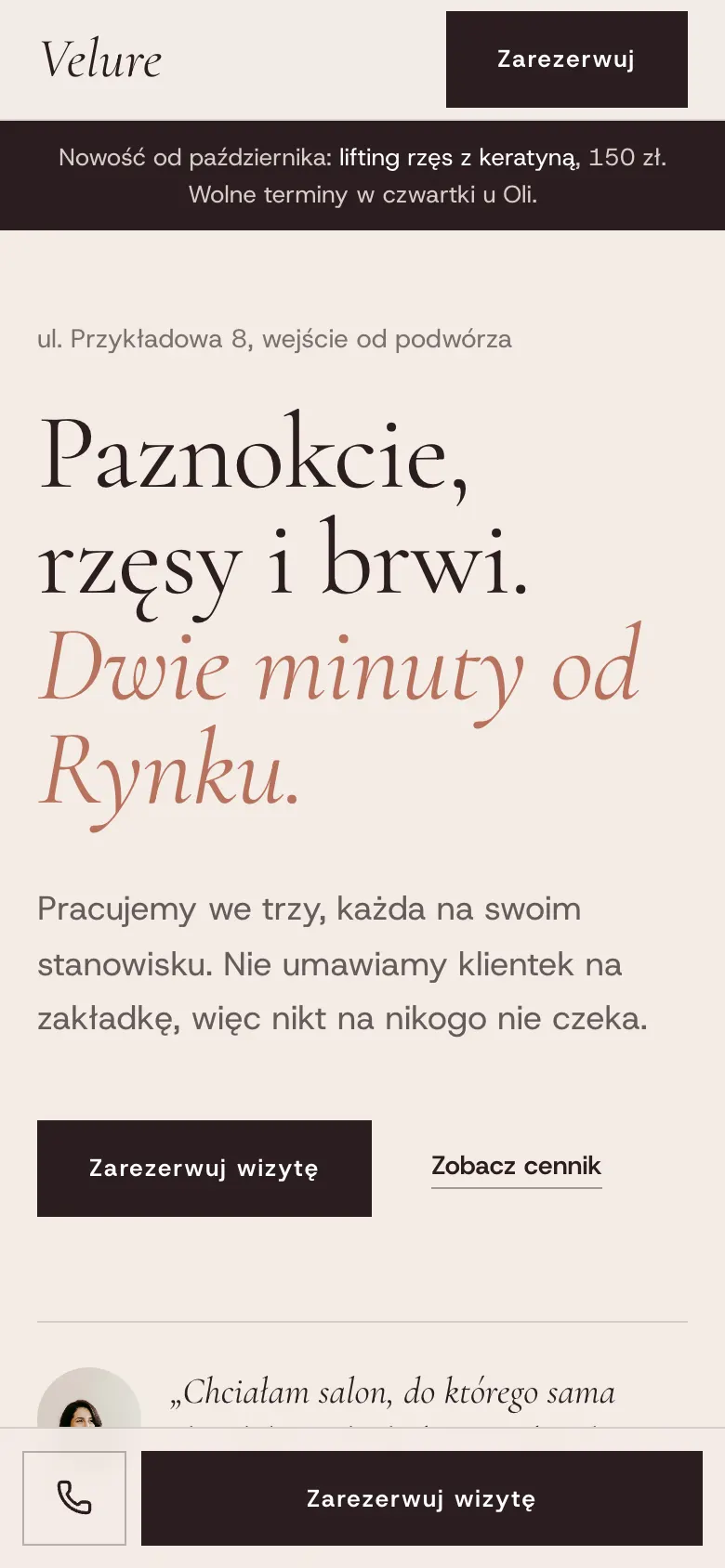 Ta sama strona na telefonie, z przyciskiem „Zarezerwuj” zawsze pod ręką